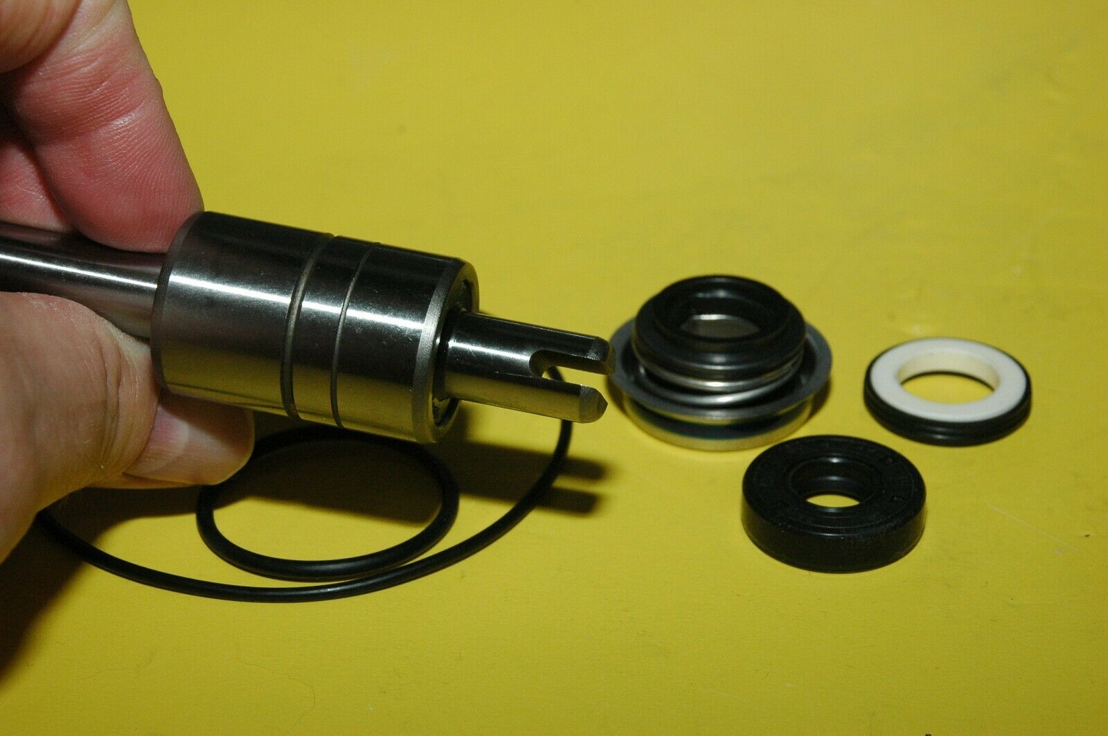 Honda CBR1000F 90-91 & 93-96 Hurricane Water Pump Overhaul Parts Kit, like OEM - V65 Magna's And Sabre's Of Arizona