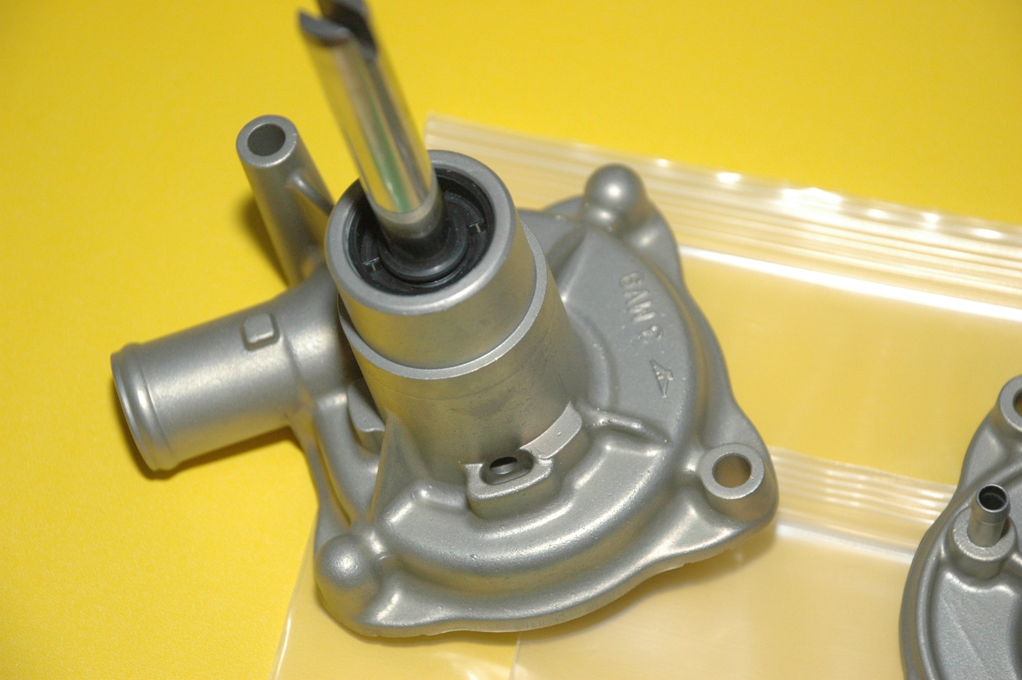 Honda 19200-MW0-010,  93-97 CBR900RR Hurricane Water Pump, With Front Cover P/N 19220-MW0-010, Overhauled